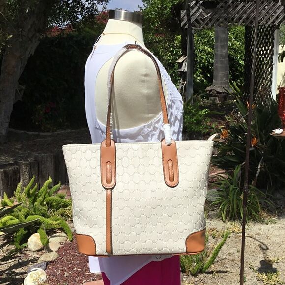 BRAND NEW FASHION WOMEN SHOULDER BAG SET WITH WRISTLET - Picture 11 of 11